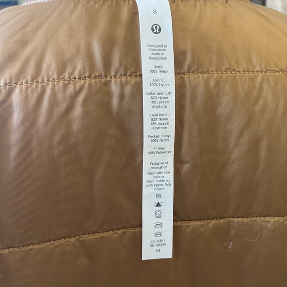 Lululemon Reversible, Women Vest Size 8 Color Tan. - Picture 10 of 10